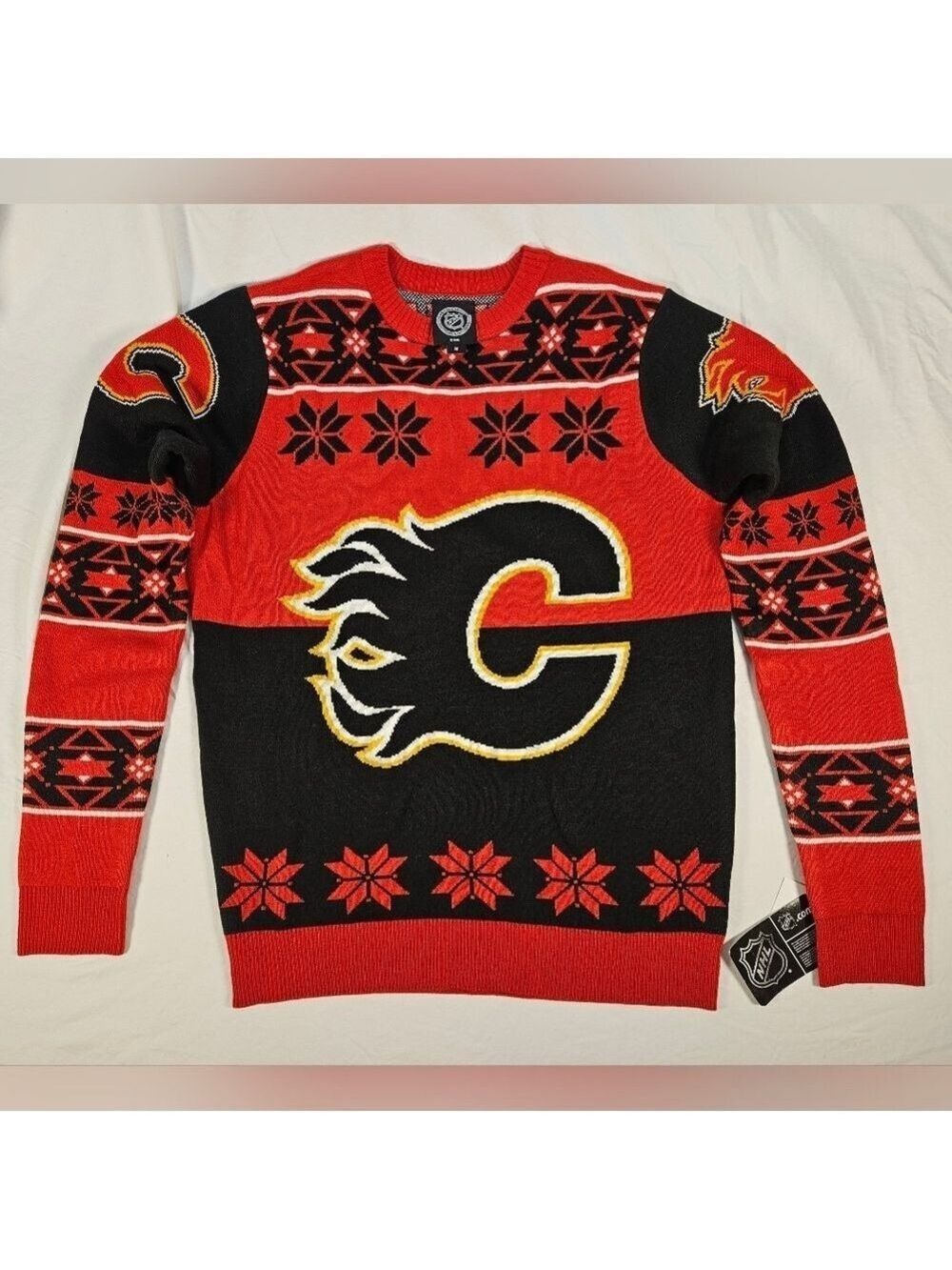 Calgary Flames Ugly Christmas Sweater Official NHL Men Holiday Hockey Medium NWT